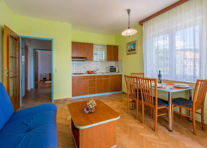 In 39196 Apartment Crikvenica