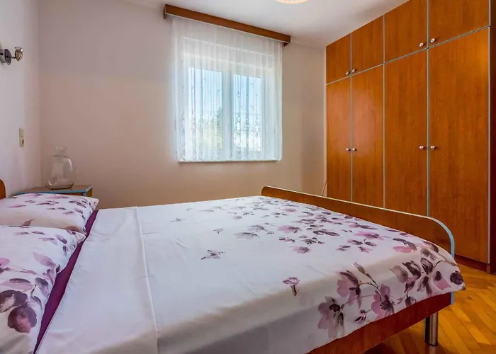 In 39196 Apartment