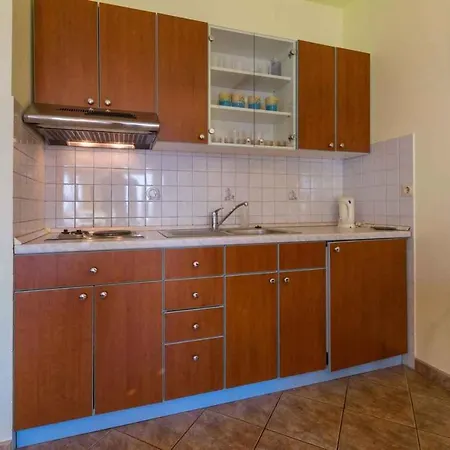 In 39196 Apartment *